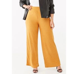 Ribbed Wide Legged Pants